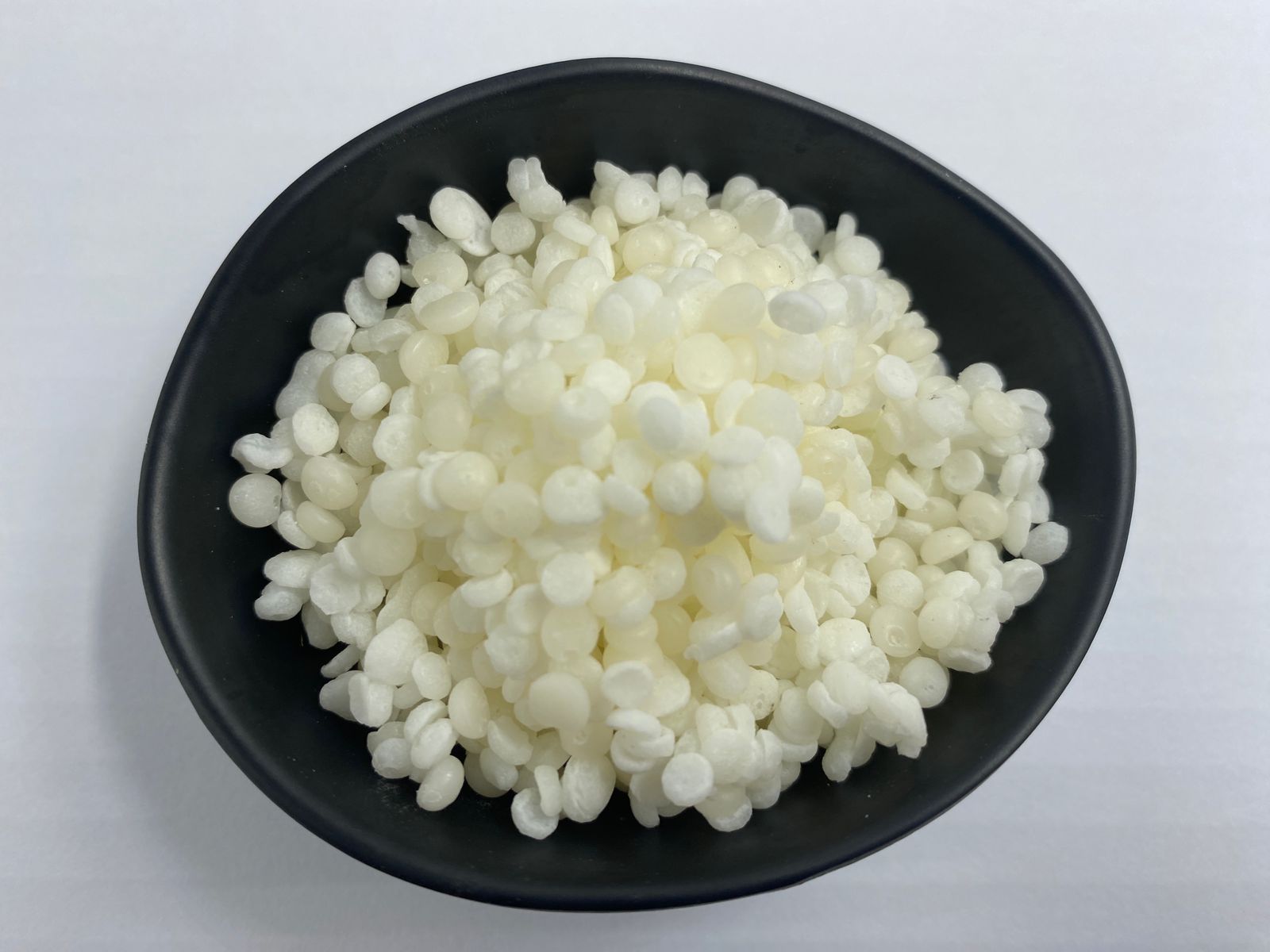 Armocare VGH 70 – High-Performance Hair Conditioning & Detangling Ingredient for Shampoos, Conditioners & Hair Care Formulations - Image 3